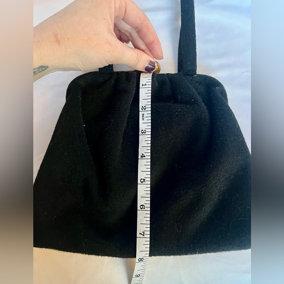 Vintage Ingber Black and Gold Felt Hand Bag - Picture 11 of 13